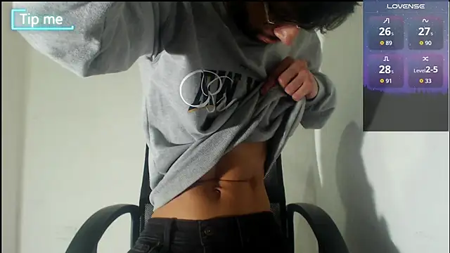Snapshot of GrayHornyX chatting on 25, 6, 2026 GrayHornyX online show from 25, 6, 2026