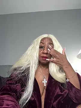 BreanaDivine online show from 23, 2, 2025