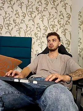 Michael magno online show from 5, 4, 2026