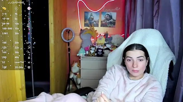 Snapshot of Fiery_Brunette_ chatting on 2, 3, 2026 Fiery Brunette online show from 2, 3, 2026