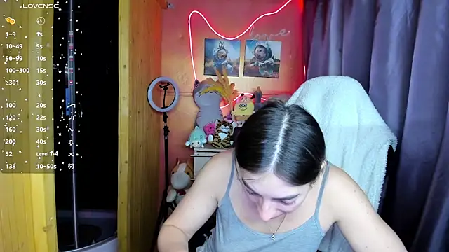 Fiery Brunette  online show from 7, 3, 2026