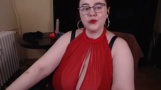 poshmistress online show from 21, 3, 2025