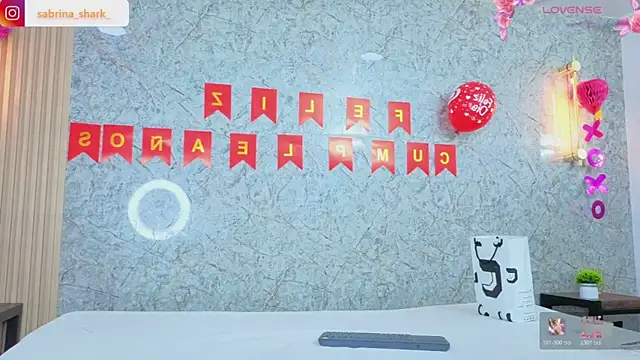 sabrina shark  online show from 5, 2, 2026