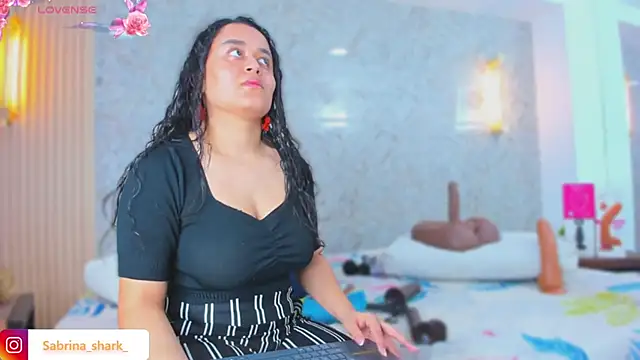 sabrina shark  online show from 28, 10, 2025