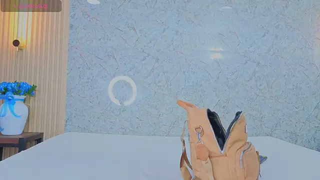 Snapshot of sabrina_shark_ chatting on 18, 12, 2025 sabrina shark online show from 18, 12, 2025