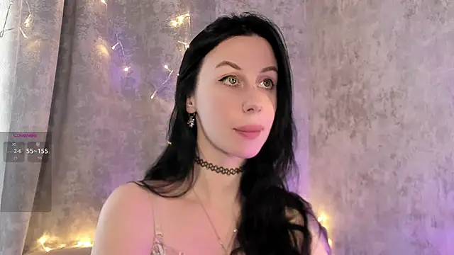 elena addiction online show from 15, 4, 2026