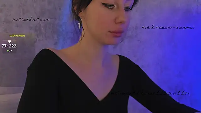 Snapshot of elena_addiction chatting on 4, 3, 2025 elena addiction online show from 4, 3, 2025