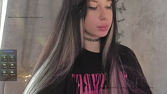 Snapshot of elena_addiction chatting on 31, 10, 2025 elena addiction online show from 31, 10, 2025