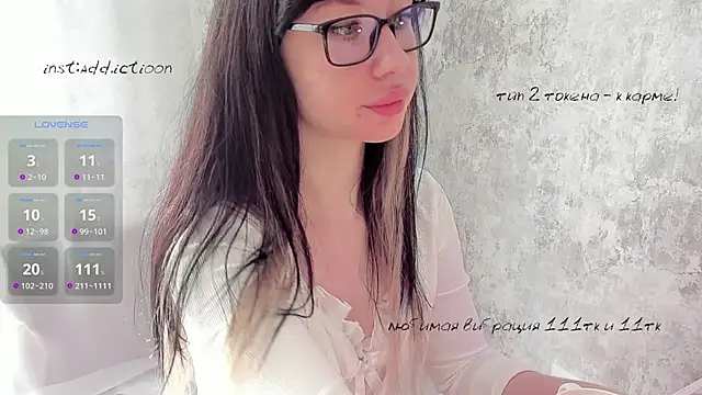 Snapshot of elena_addiction chatting on 15, 3, 2025 elena addiction online show from 15, 3, 2025