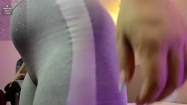 ayla13  online show from 12, 3, 2026