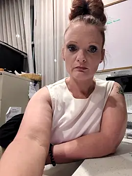 sexiginger22 online show from 19, 4, 2026