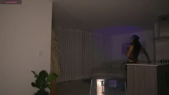 Daihanwatson  online show from 1, 11, 2025