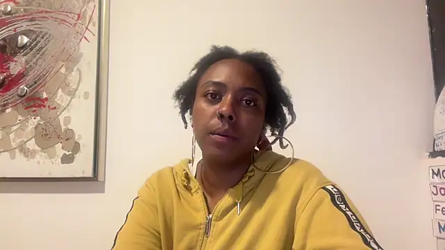 ChocolateCakeQueen online show from 27, 11, 2025