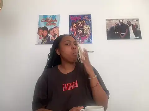 ChocolateCakeQueen online show from 28, 7, 2026