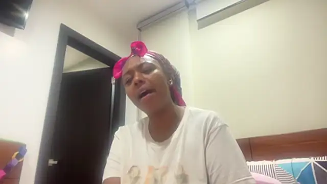 ChocolateCakeQueen online show from 8, 2, 2026