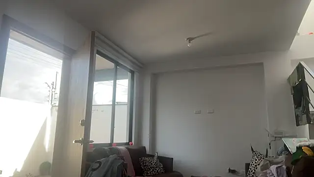 ChocolateCakeQueen online show from 3, 10, 2025