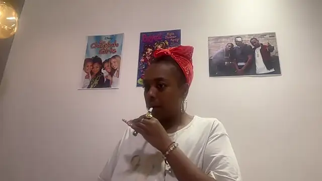 ChocolateCakeQueen online show from 15, 6, 2026