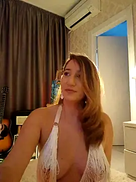 IreneHope online show from 12, 3, 2025