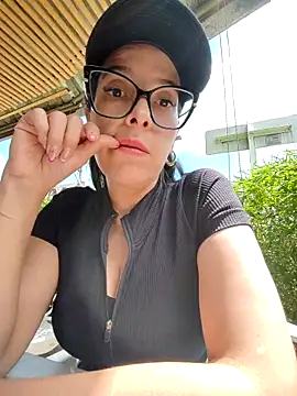  amanda seyfried19 online show from 1, 4, 2026