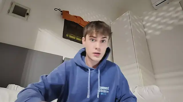 twinkyjd  online show from 13, 11, 2025