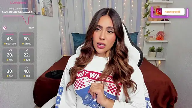 HazzelGray online show from 5, 12, 2025