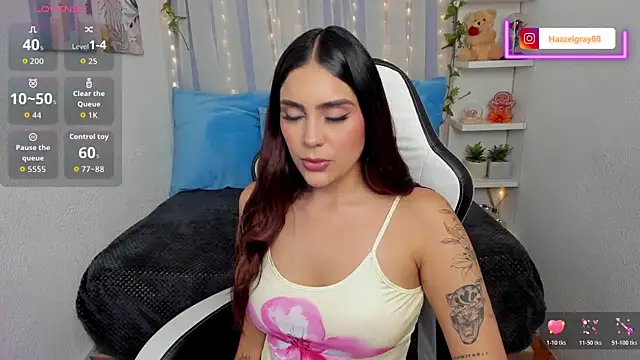 HazzelGray online show from 12, 11, 2025