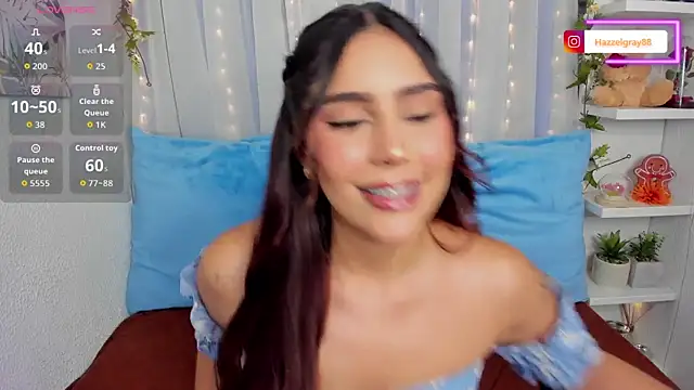 HazzelGray online show from 8, 10, 2025