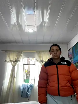 hannahb-e online show from 4, 12, 2025