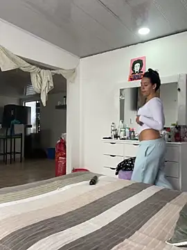 hannahb-e online show from 20, 10, 2025