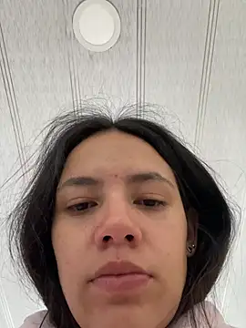 hannahb-e online show from 7, 4, 2026