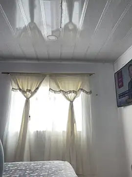 hannahb-e online show from 1, 10, 2025