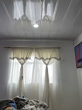 hannahb-e online show from 8, 4, 2026