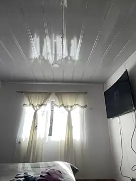 hannahb-e online show from 18, 12, 2025