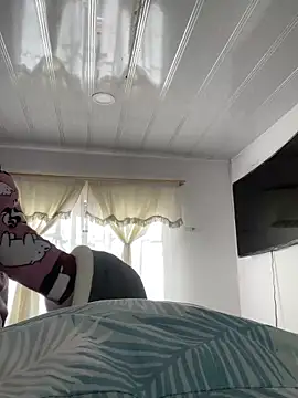 hannahb-e online show from 17, 12, 2025