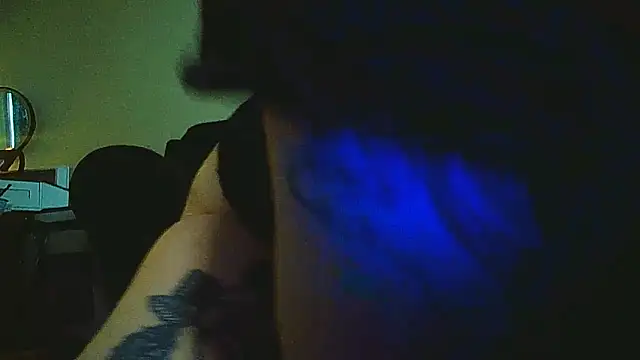 EXOTICLEXXXI online show from 4, 4, 2026