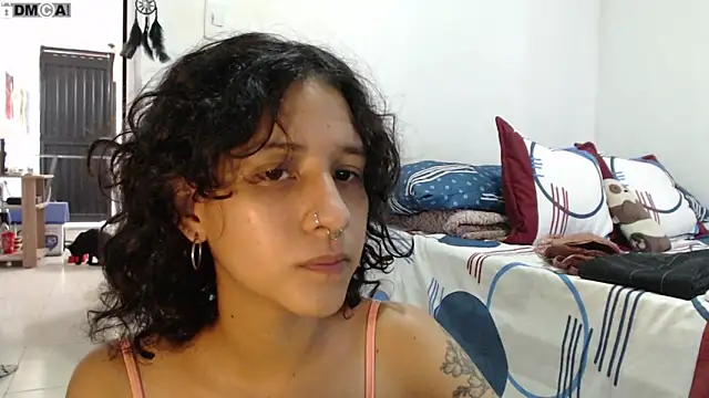 AlinaWoolf  online show from 31, 10, 2025