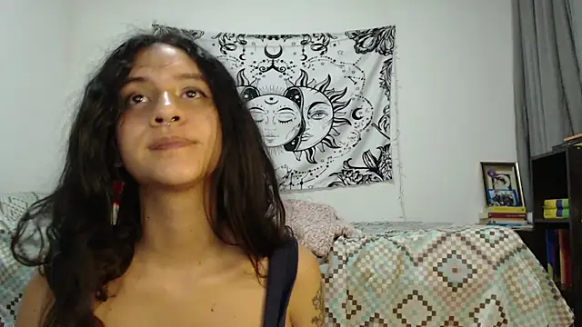 AlinaWoolf  online show from 2, 2, 2025