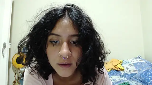 AlinaWoolf  online show from 16, 4, 2026