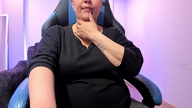 Sammy owens  online show from 2, 10, 2025