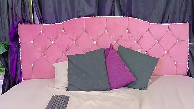 Cataleya divine online show from 6, 3, 2026