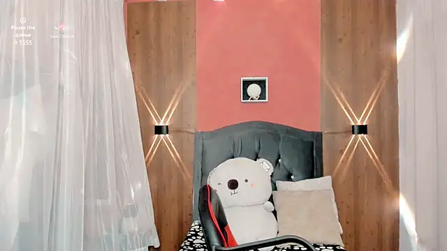 Sarah angell online show from 19, 12, 2024