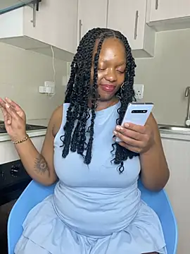 Snapshot of Jazmine-Blue chatting on 4, 6, 2026 Jazmine-Blue online show from 4, 6, 2026