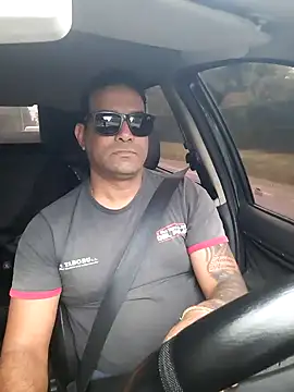 hecwil8 online show from 27, 10, 2025