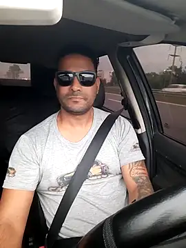 hecwil8 online show from 4, 11, 2025