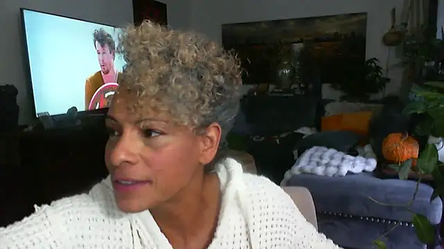 CeceilaMoon online show from 20, 11, 2025