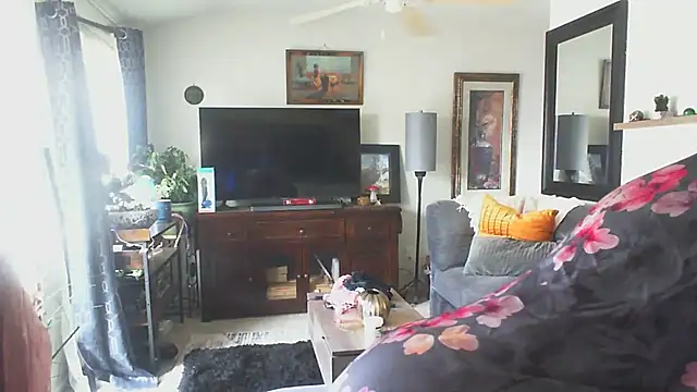 CeceilaMoon online show from 16, 2, 2026