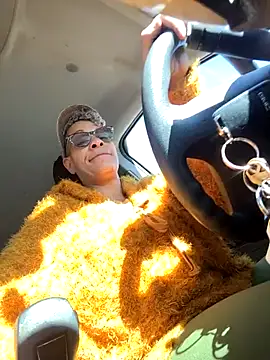 CeceilaMoon online show from 10, 2, 2026