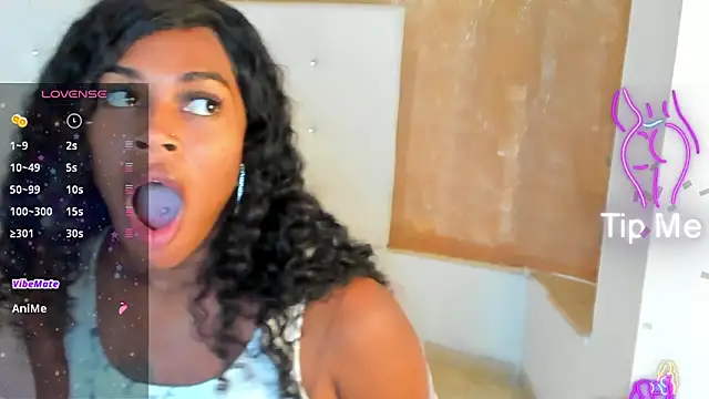 Snapshot of shenielxx chatting on 19, 3, 2025 shenielxx online show from 19, 3, 2025