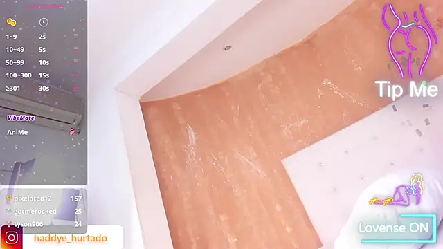 Snapshot of shenielxx chatting on 12, 11, 2025 shenielxx online show from 12, 11, 2025