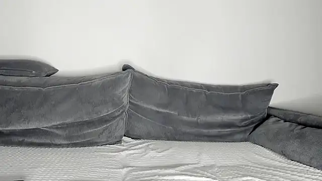 JennyRosh online show from 4, 4, 2026